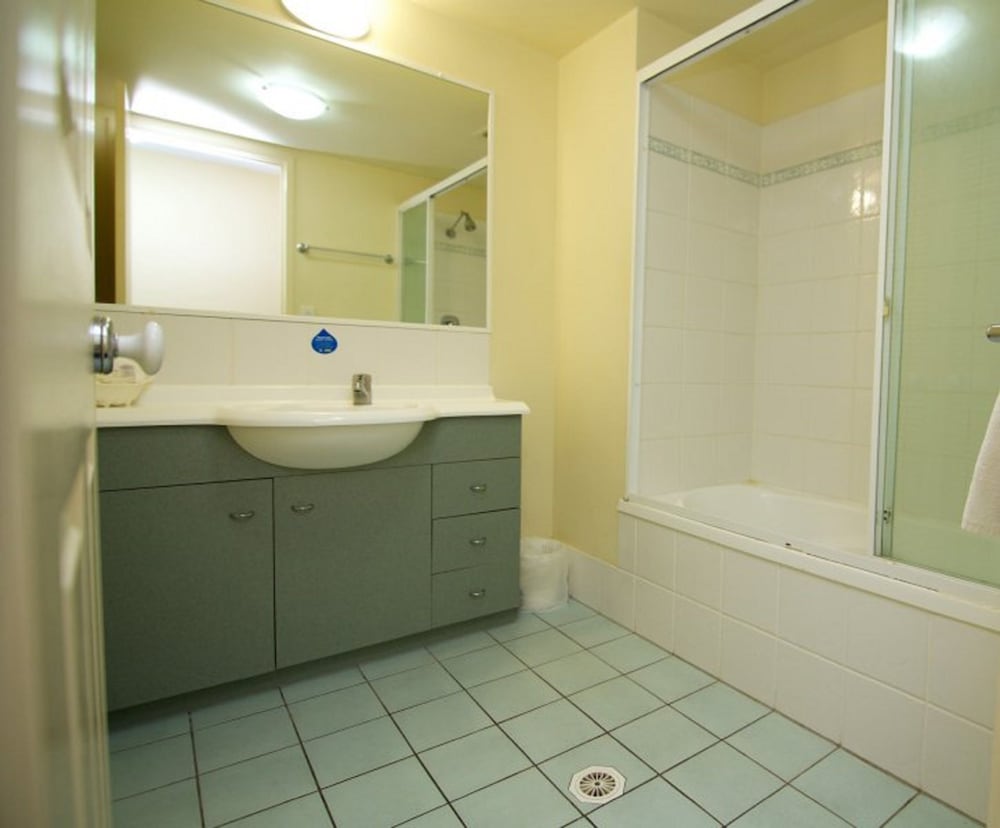 Фото Blue Water Bay Luxury Villas