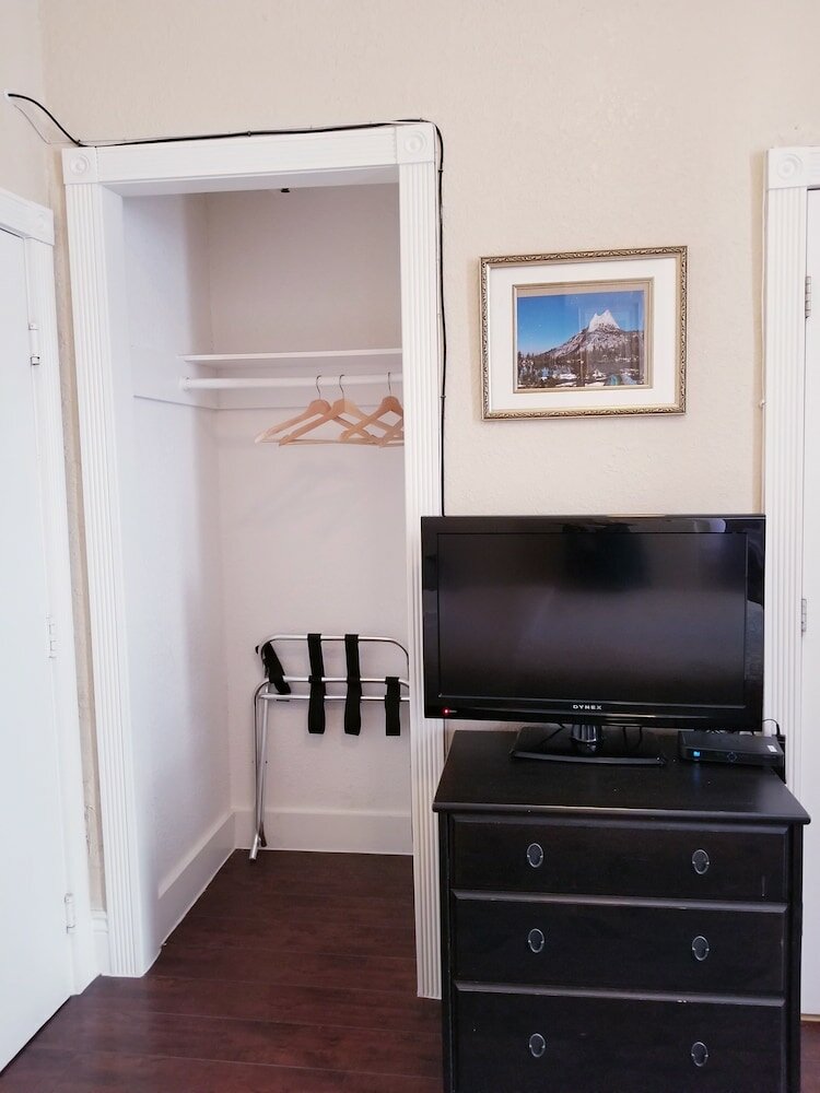 Фото Orange Village Hostel