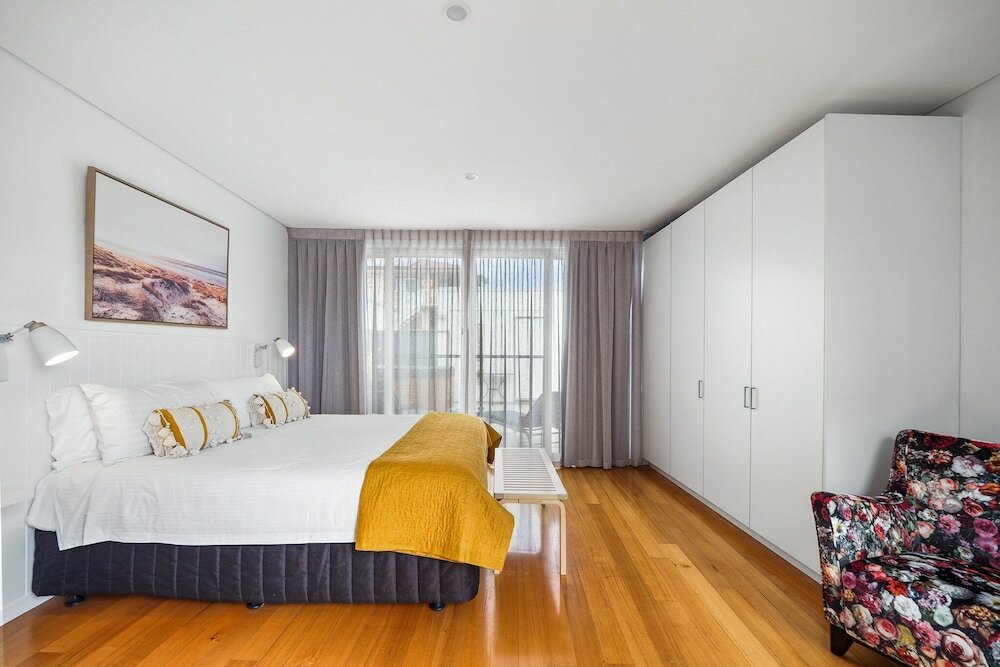 Фото Alouarn Apartments