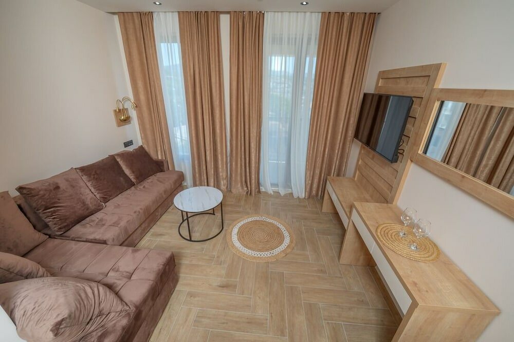 Фото Hotel D'iman