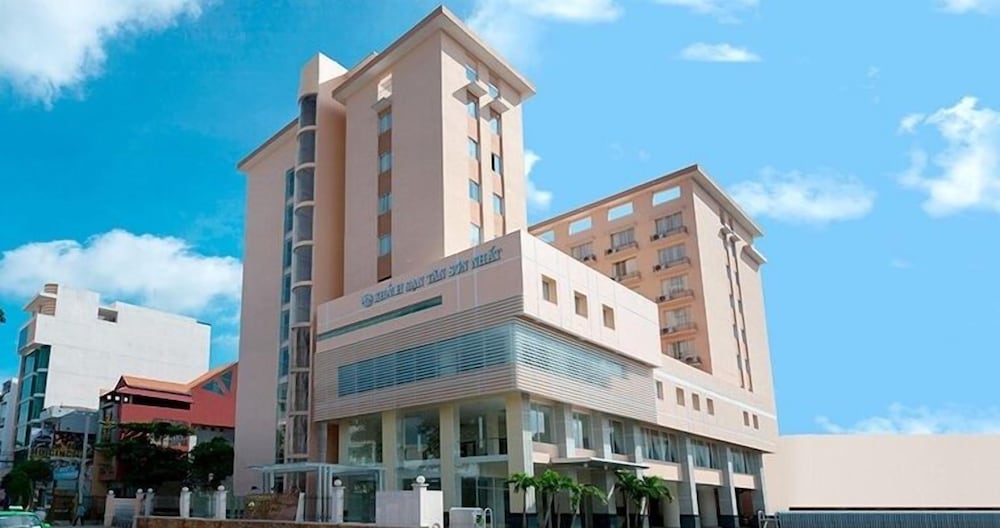 Фото Oyo 103 Airport Family Apartment