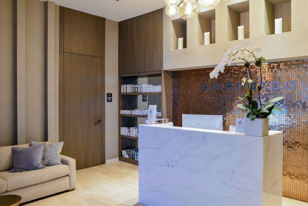 Фото Luxury condominium with great ocean view