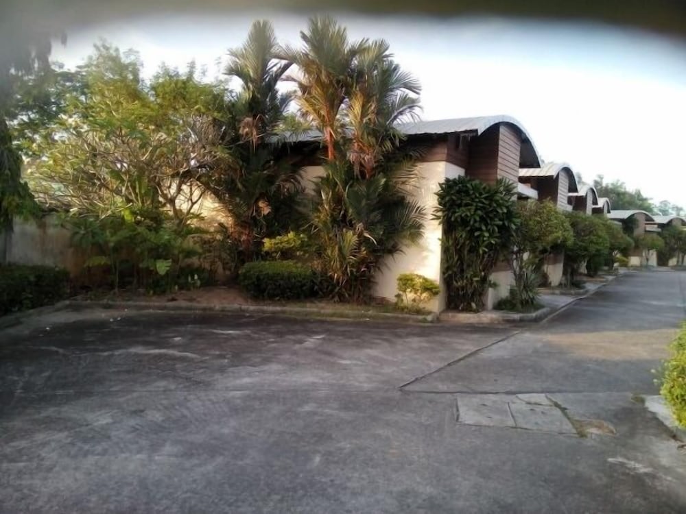 Фото Sutha Garden Resort Hat Yai