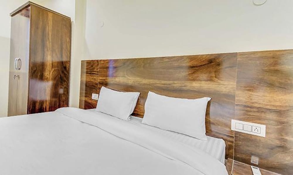 Фото Fabexpress Mohan Vilas Residency