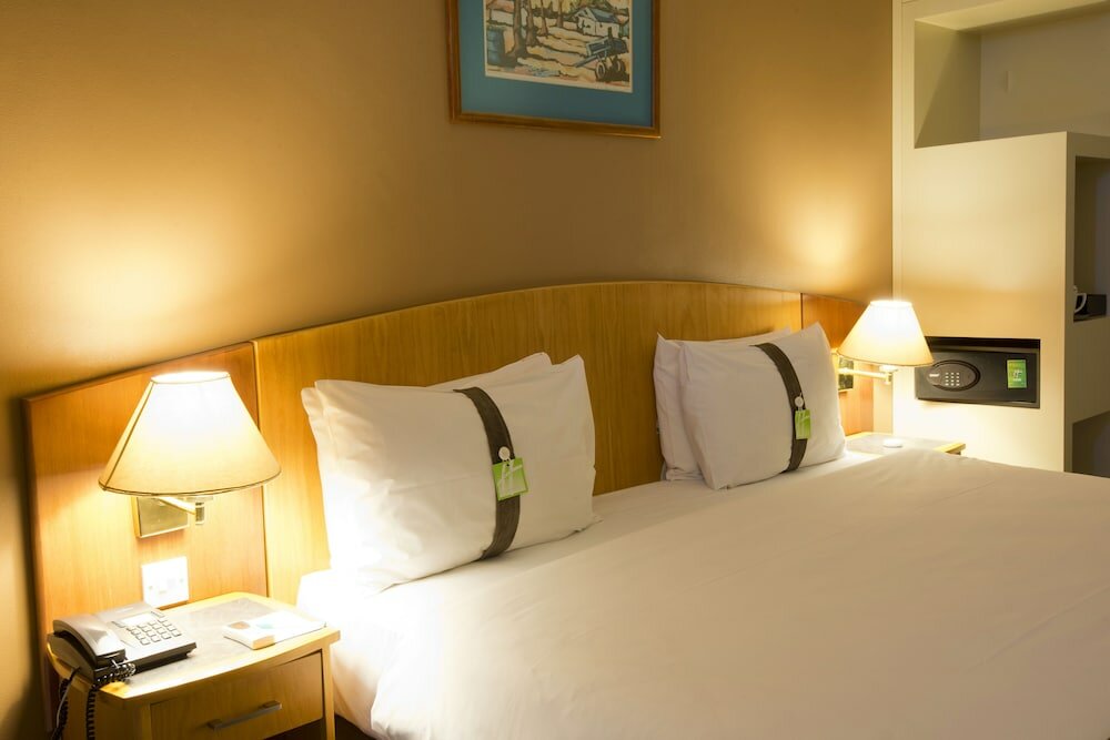 Фото Holiday Inn Bulawayo, an Ihg Hotel