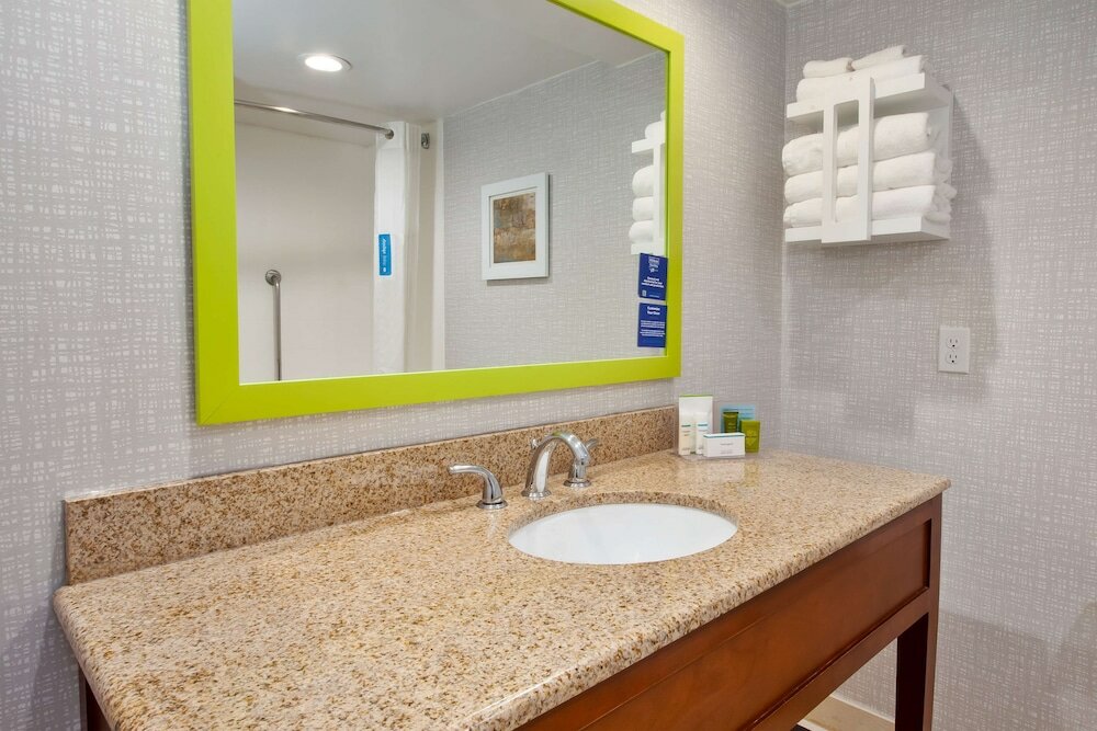 Фото Hampton Inn College Park