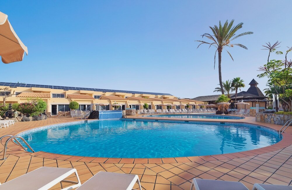 Фото Arena Suite Hotel