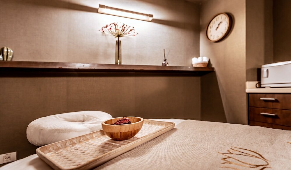 Фото Kfar Maccabiah Hotel and Suites