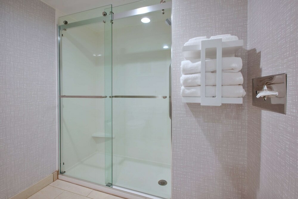 Фото Hampton Inn College Park