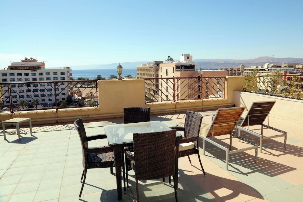 Фото Hotel Golden Tulip Aqaba Red Sea