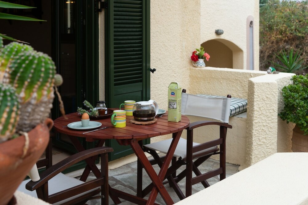 Фото Porto Sisi Hotel Apartments