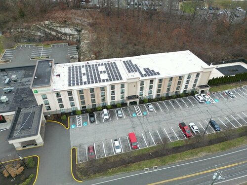 Внешний вид отеля Holiday Inn Danbury-Bethel at Interstate 84, an Ihg Hotel в Данберях, фото 3