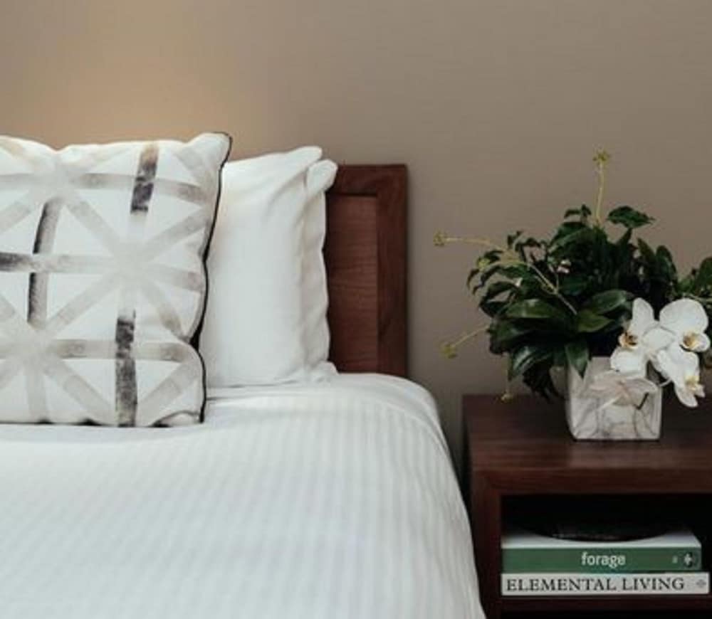 Фото The Victoria Hotel Melbourne