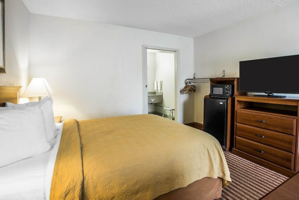 Фото Quality Inn Madison