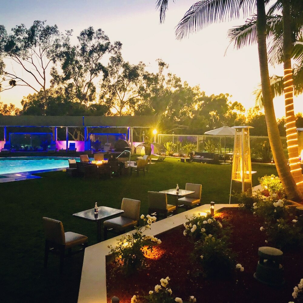 Фото Hilton Long Beach Hotel