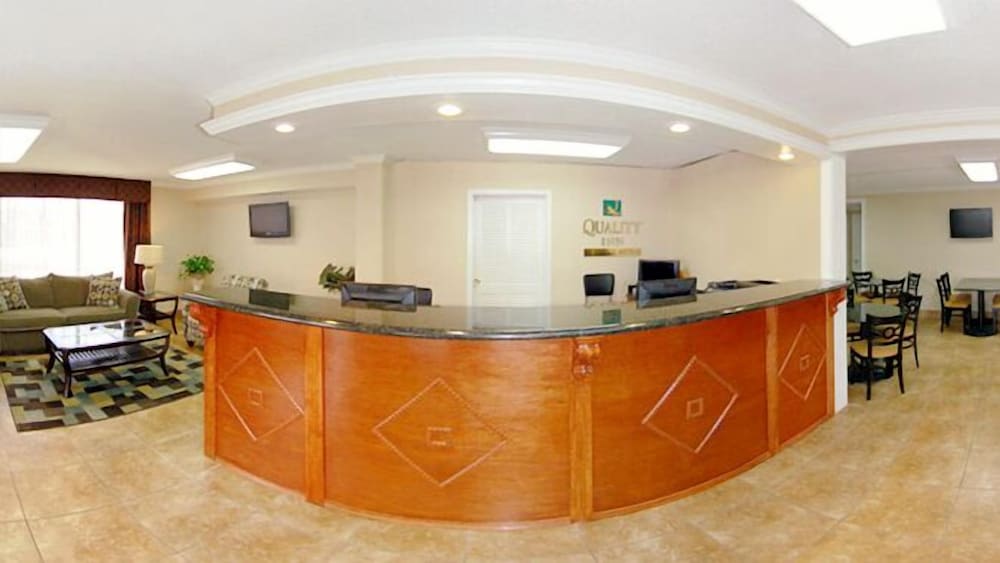 Фото Quality Inn Madison