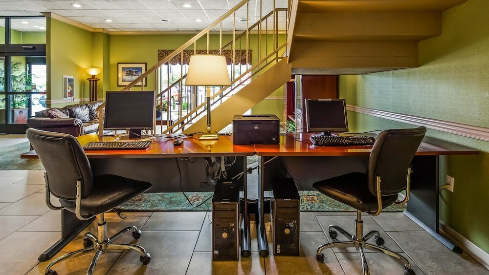 Фото Best Western Shepherdsville