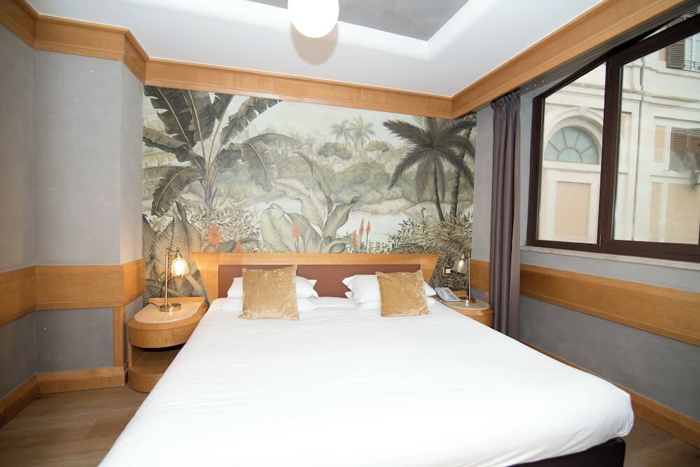 Фото Hotel White