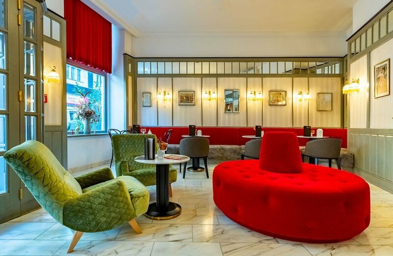 Гостиница Theaterhotel & Suites Wien