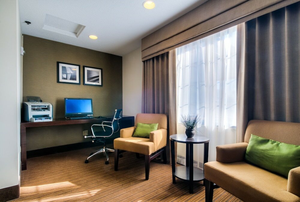 Фото Sleep Inn Midway Airport Bedford Park