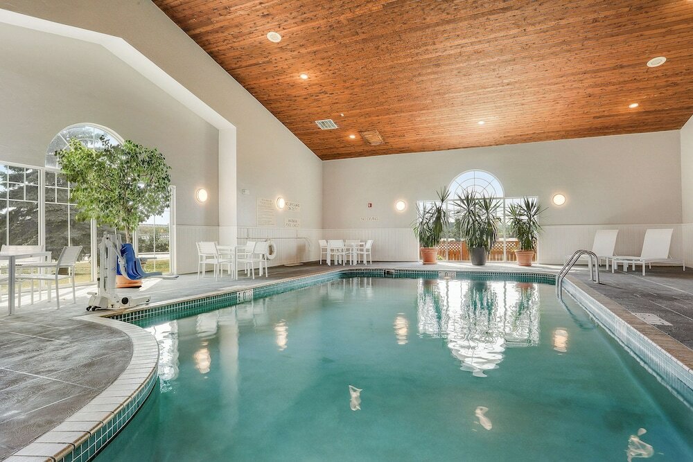 Фото Country Inn & Suites by Radisson, Green Bay, Wi