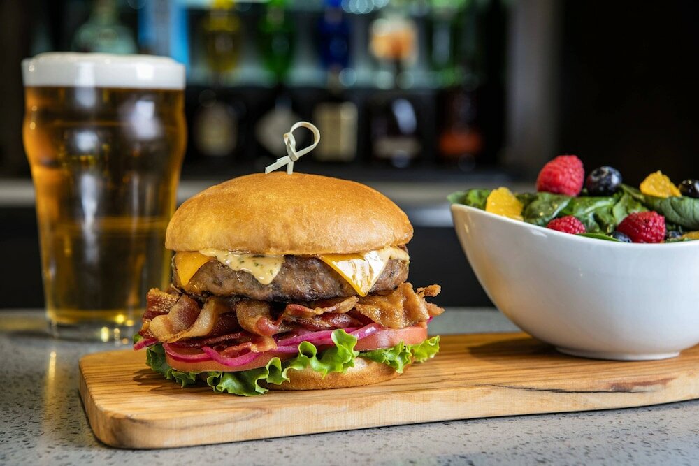 Фото Delta Hotels by Marriott Regina