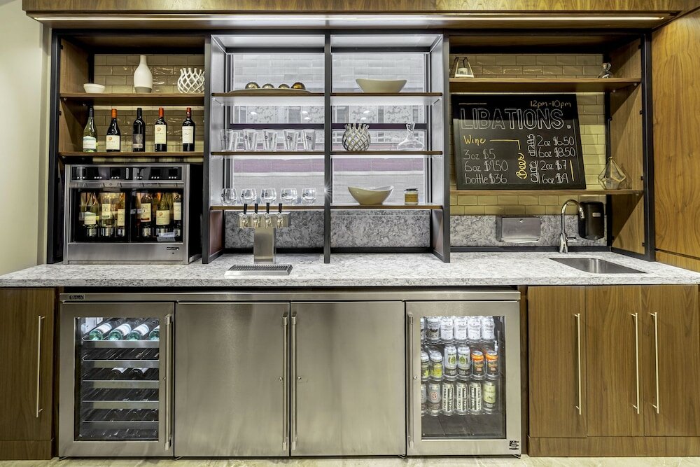 Фото New Haven Hotel