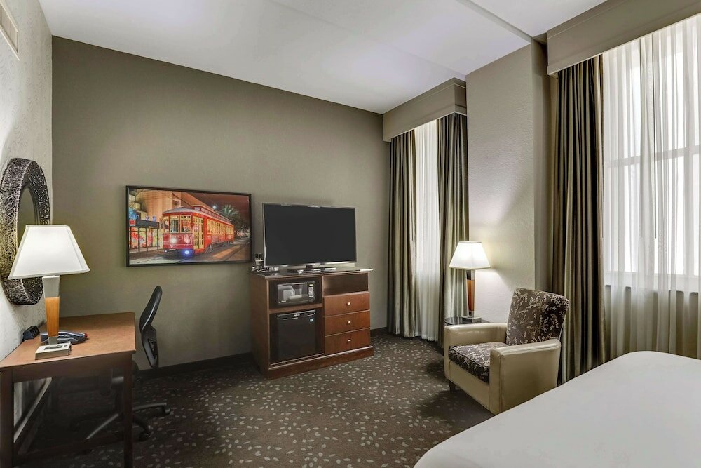 Фото Drury Plaza Hotel New Orleans