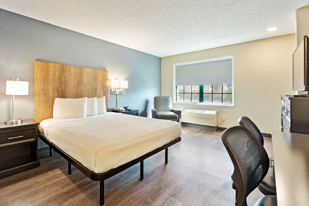 Фото Extended Stay America Premier Suites - Union City - Dyer St