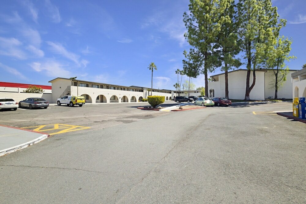 Фото Heritage Inn Express Roseville