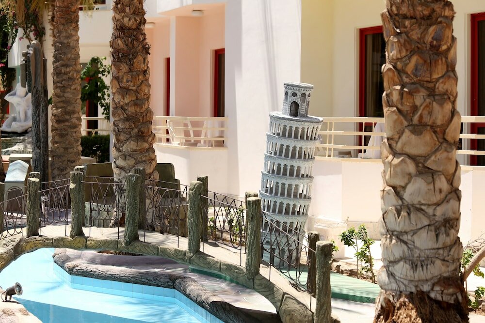 Фото MinaMark Resort & SPA