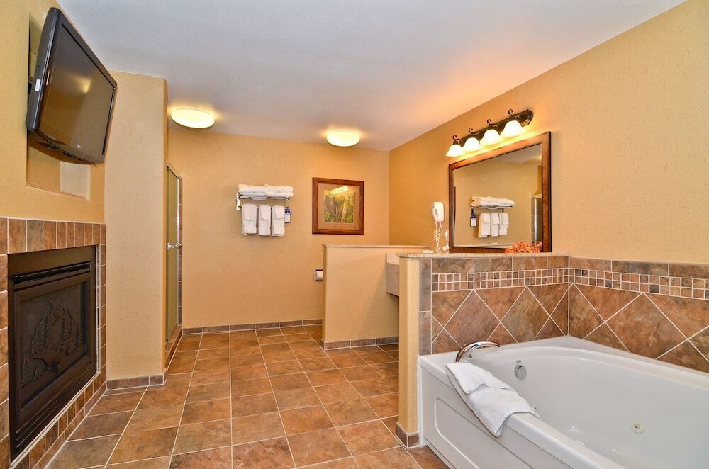 Фото Best Western Plus Kelly Inn & Suites