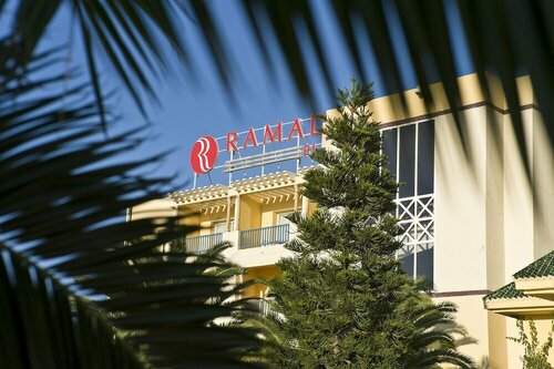 Гостиница Ramada Plaza by Wyndham Tunis