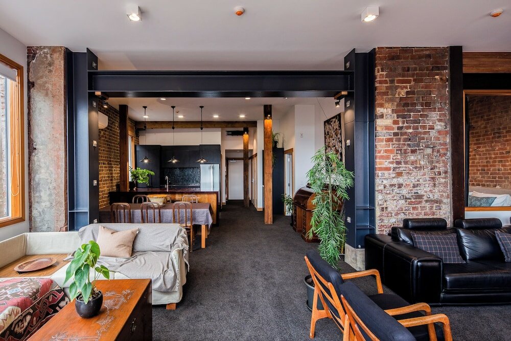 Фото The Thomas Gregg Apartments