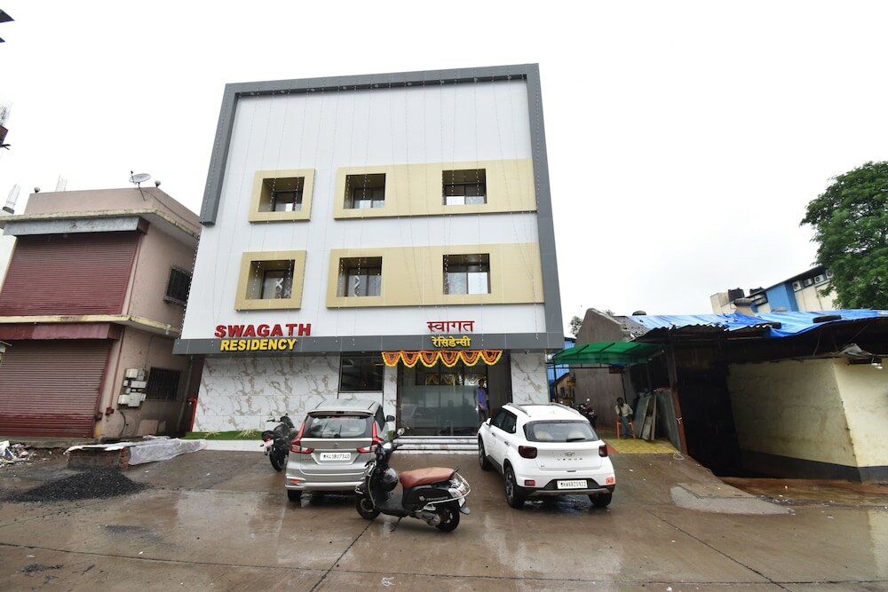 Фото Hotel Swagath Residency
