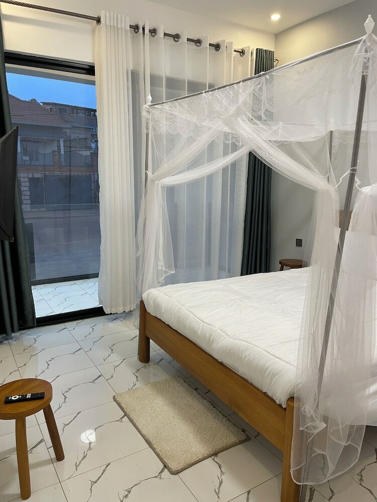 Фото Coalescence Hotel