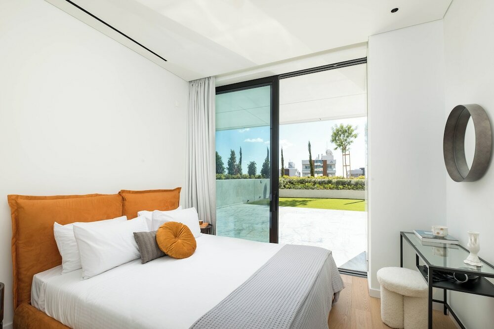 Фото The Icon - Private Apartments