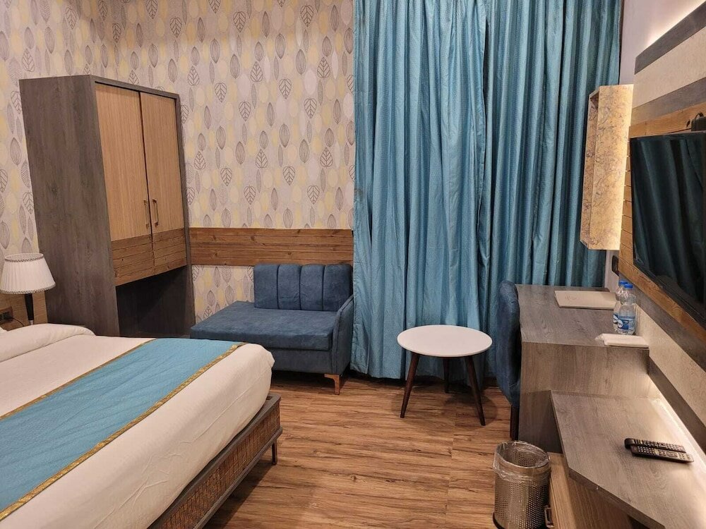 Фото Primeland Hotel