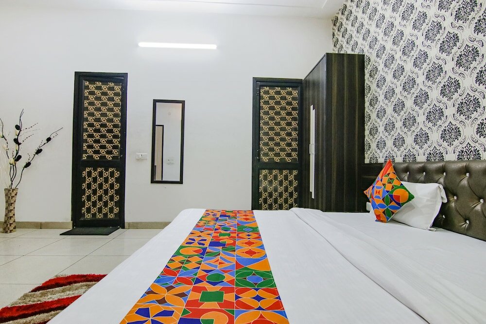 Фото Fabhotel Ace