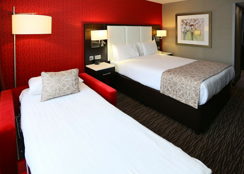 Фото DoubleTree by Hilton Hotel - Nottingham Gateway