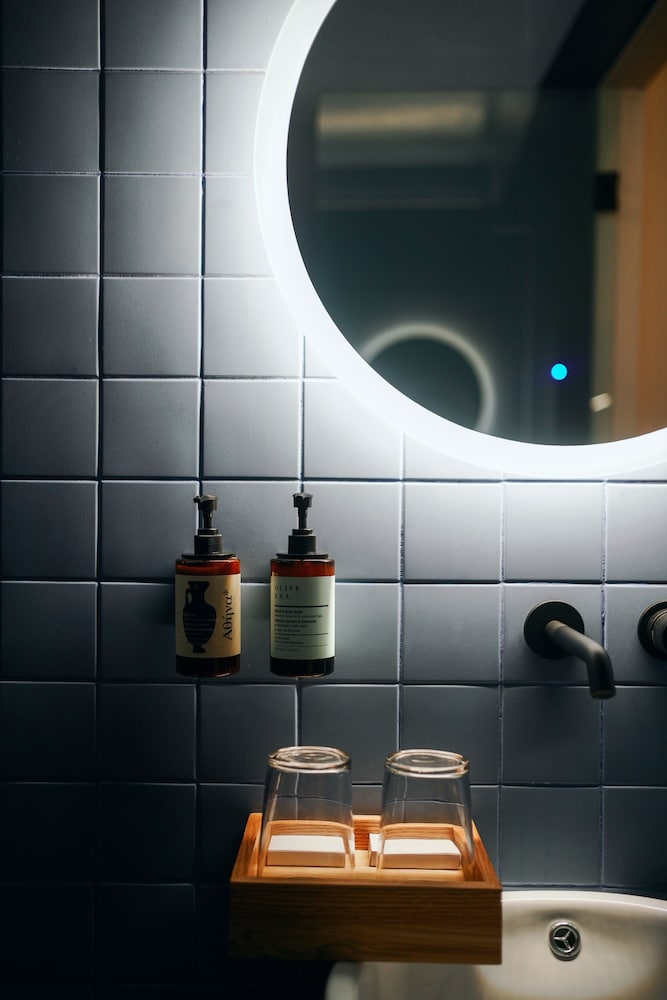 Фото Heart Hotel Limassol