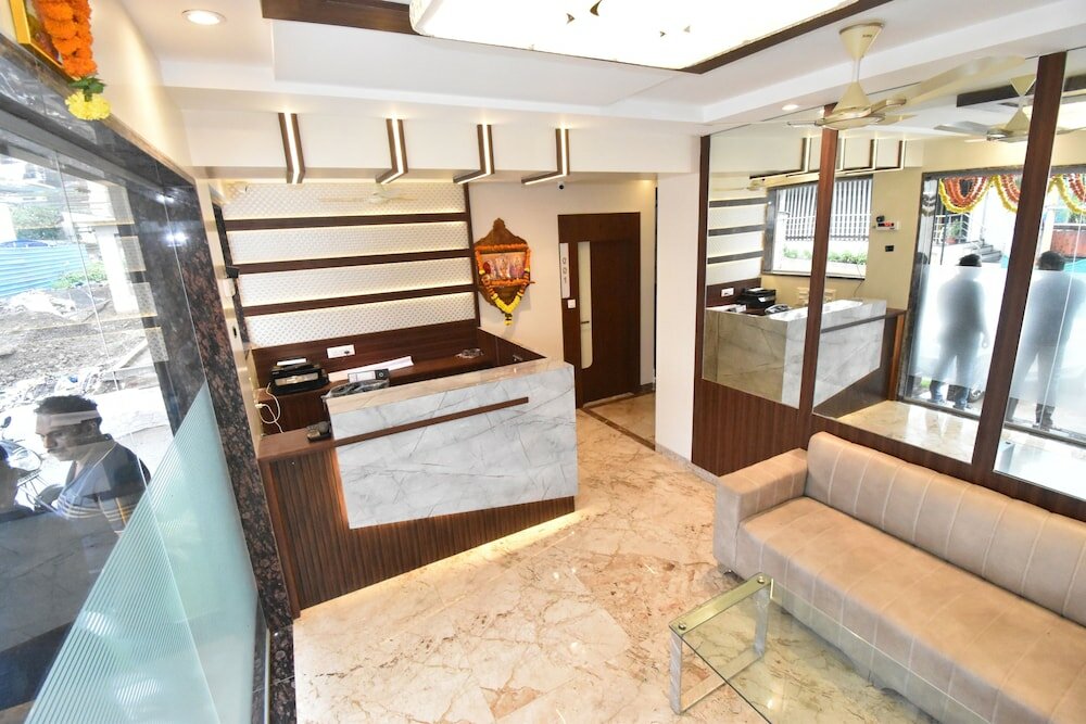 Фото Hotel Swagath Residency