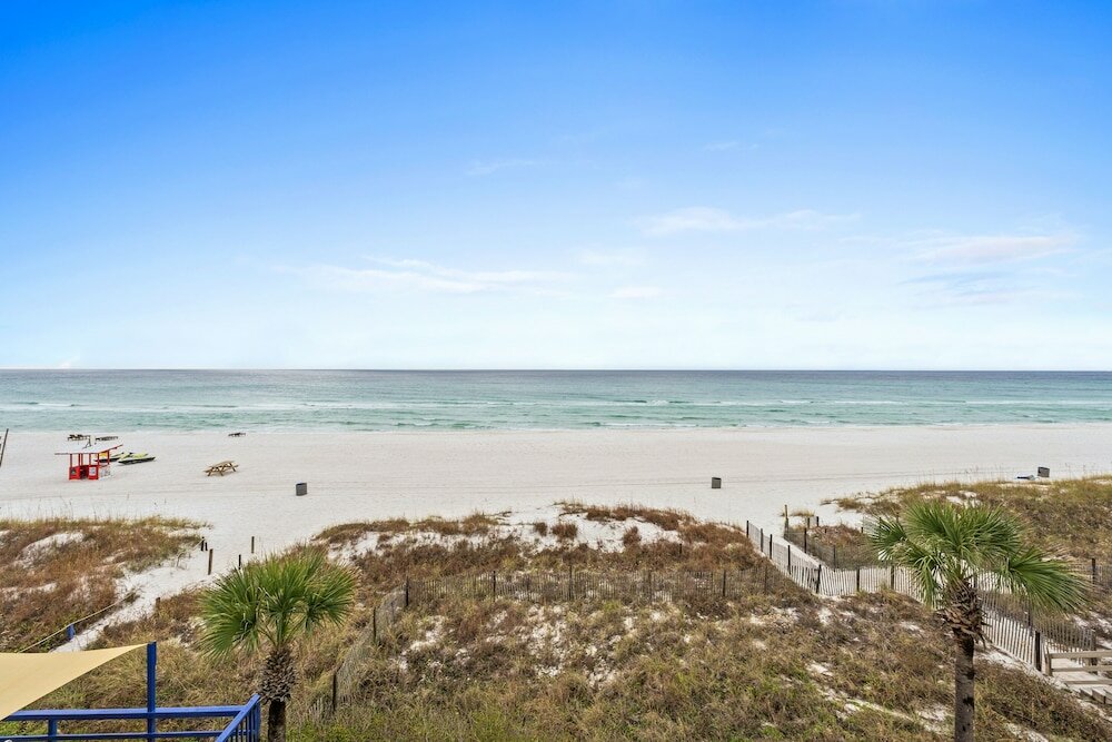 Фото Bel Air Beach Condos by Phg