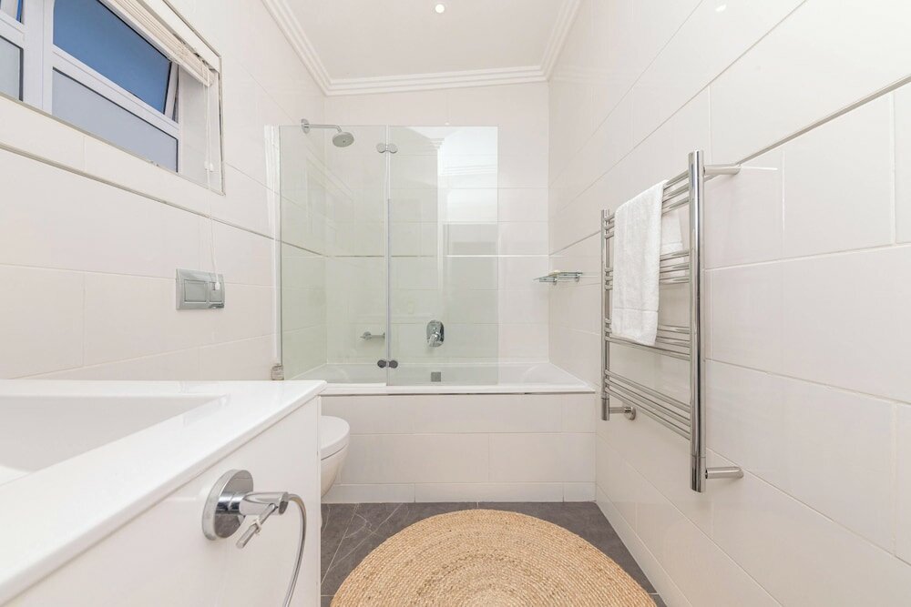 Фото Eaton Square 15