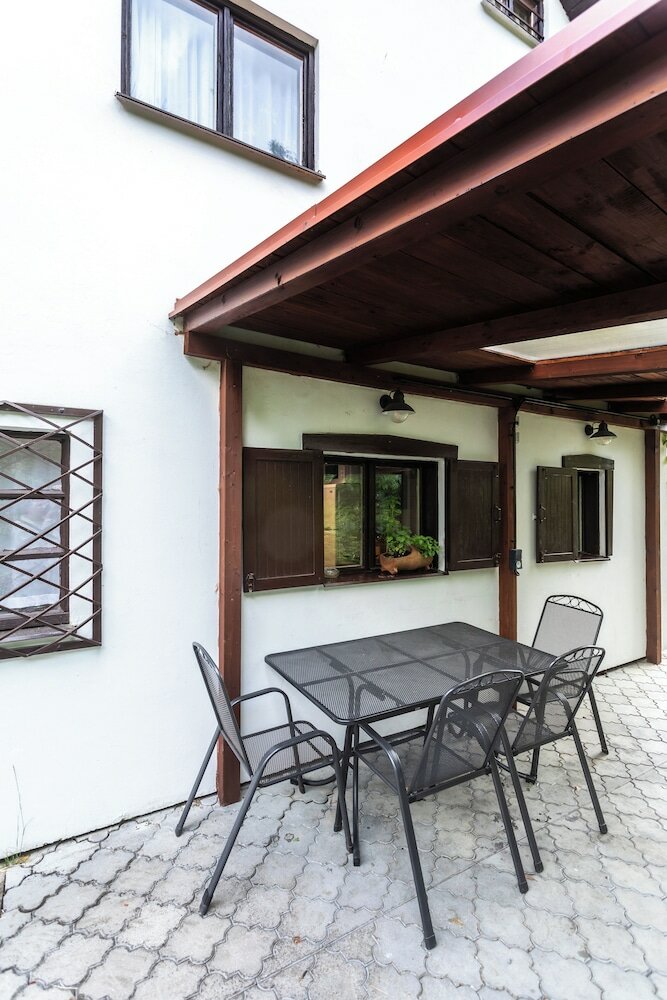 Фото Cottage with pool playground and privacy