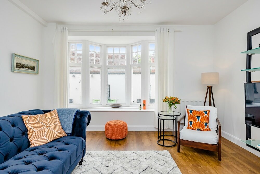 Фото Apartment Ascot House i by Huluki Sussex Stays