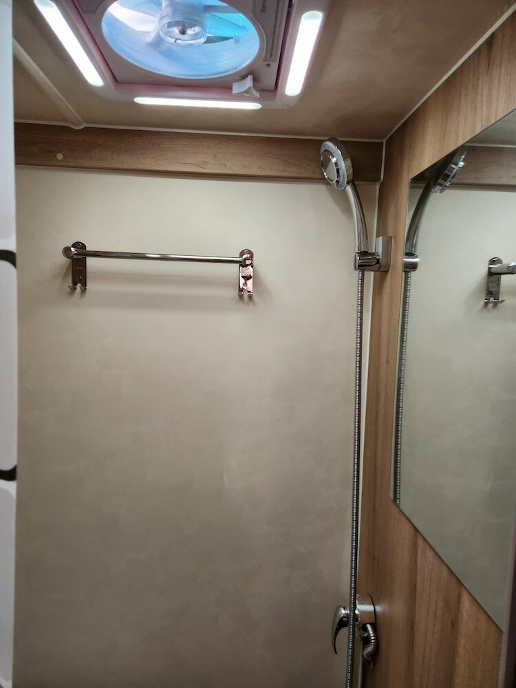 Фото AlAshkhara Caravans Campsite