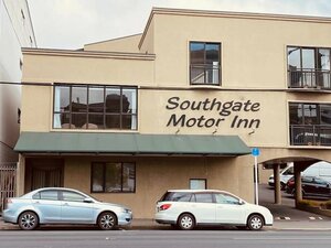 Гостиница Southgate Motor Inn
