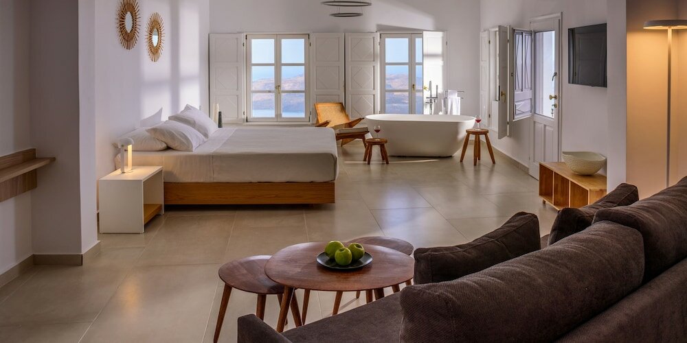 Фото Elia Family Suites