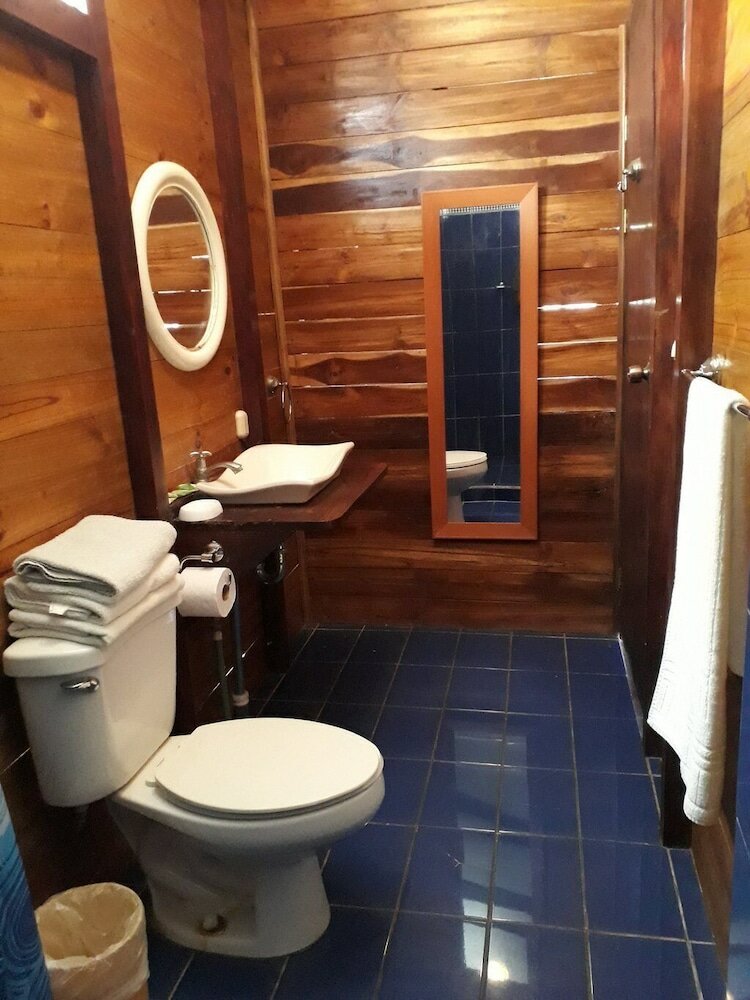 Фото Hotel Cabinas La Playa